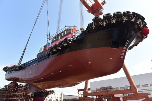 2022-7-9--舟山2船接水-1--壓縮.JPG