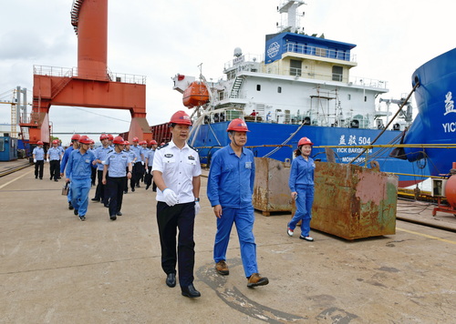 2023-9-14--鎮(zhèn)江邊防檢查站趙云站長-2-壓縮.JPG